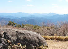 碁盤石山